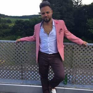 Meet your Posher, Jonathan